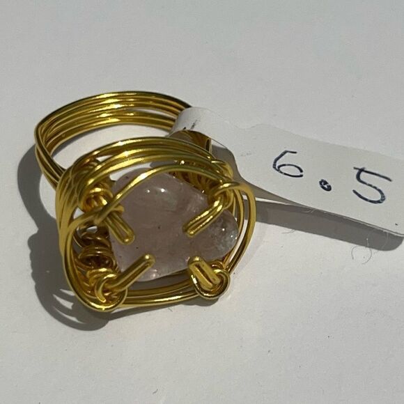 ✨ ROSE QUARTZ WIREWRAPPED NATURAL GEMSTONE CHUNKY RING ✨ - Picture 2 of 3